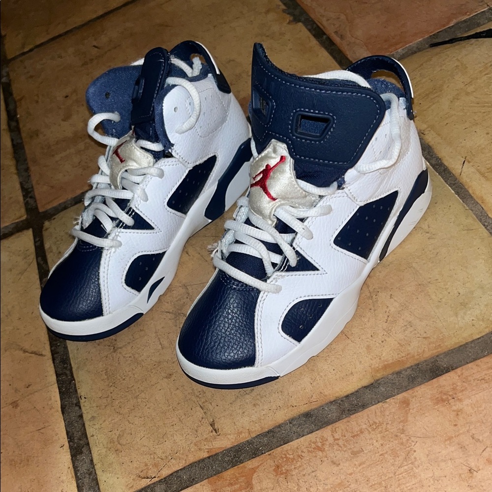 Kids White and Blue Athletic Shoes